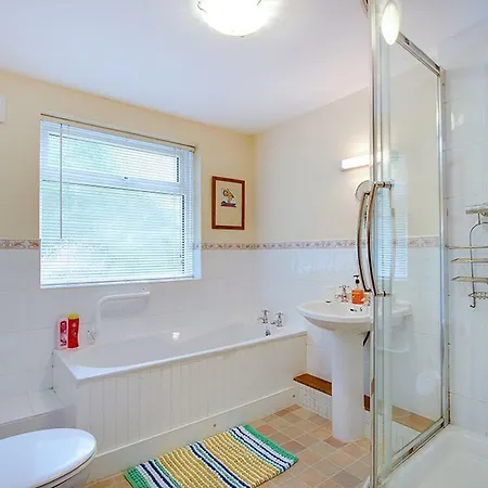 Old Travellers Rest Apartment *